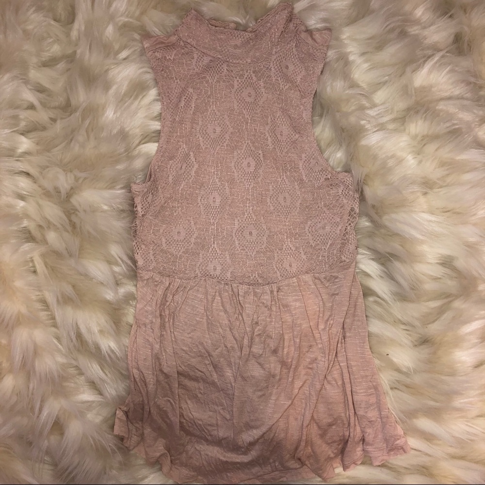 Women’s Pink Tank With Lace